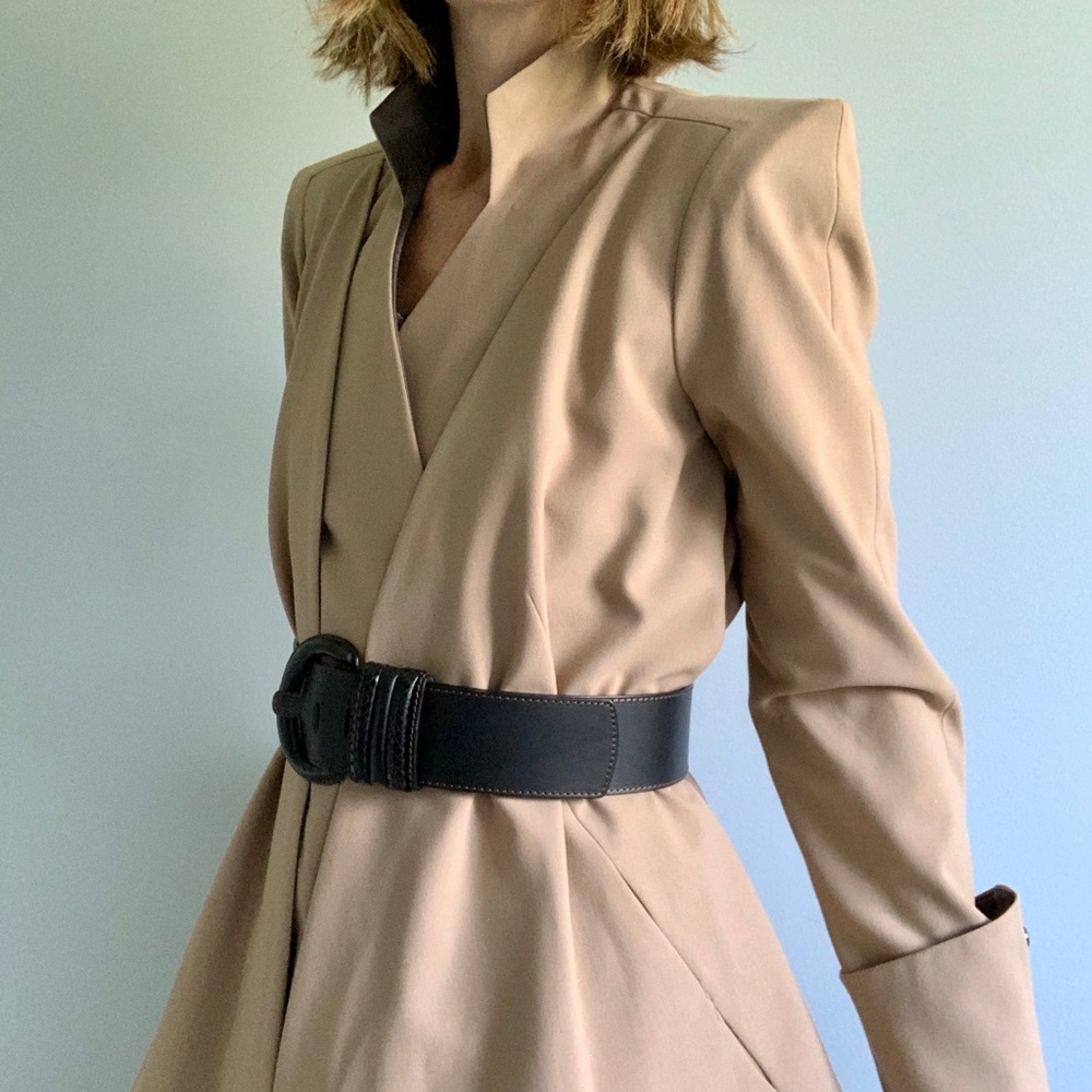 CALLULA LILLIBELLE Beige Cape Coat Size 6